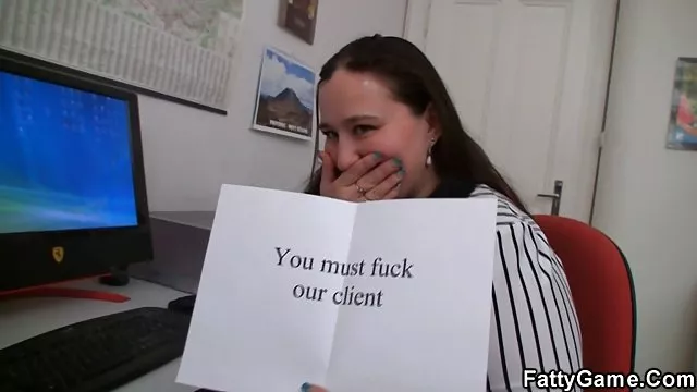 XXX bez rejestracji W piątek Paweł wyciągnął zarośnięte łona i amatorski sex