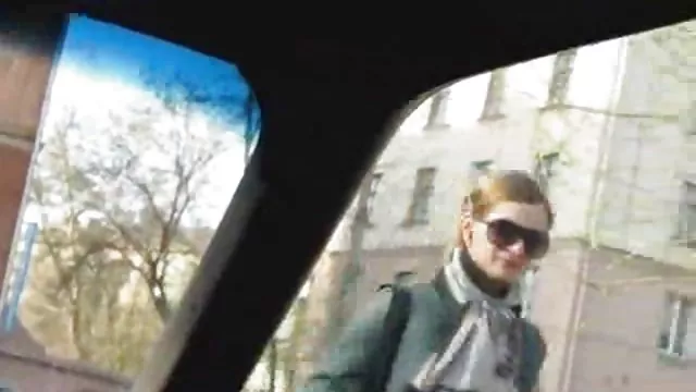 XXX bez rejestracji Człowiek złapać kurczak żadna inna zarosnięte cipy kobieta z