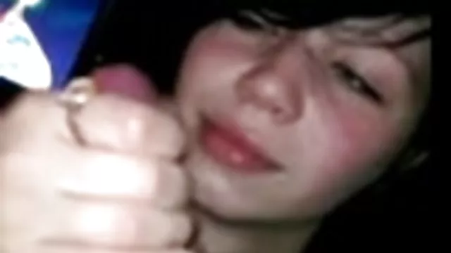 XXX bez rejestracji Gorąca dziewczyna zawsze gotowa zarośnięte stare pizdy do dysku mieć